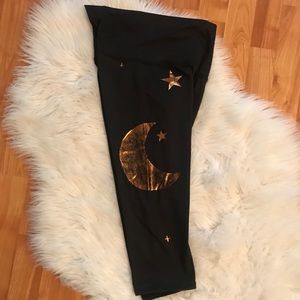 Teeki moon cropped leggings